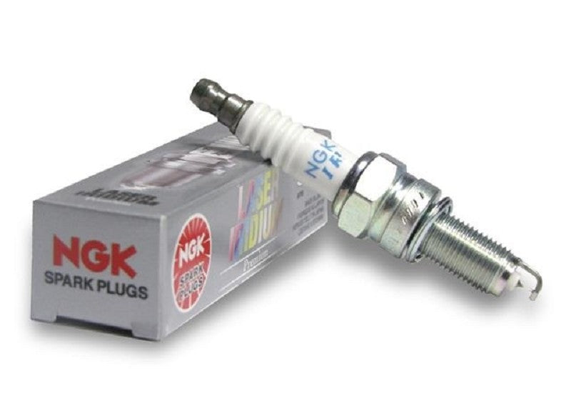 Bougie d'allumage Suzuki - 05-18