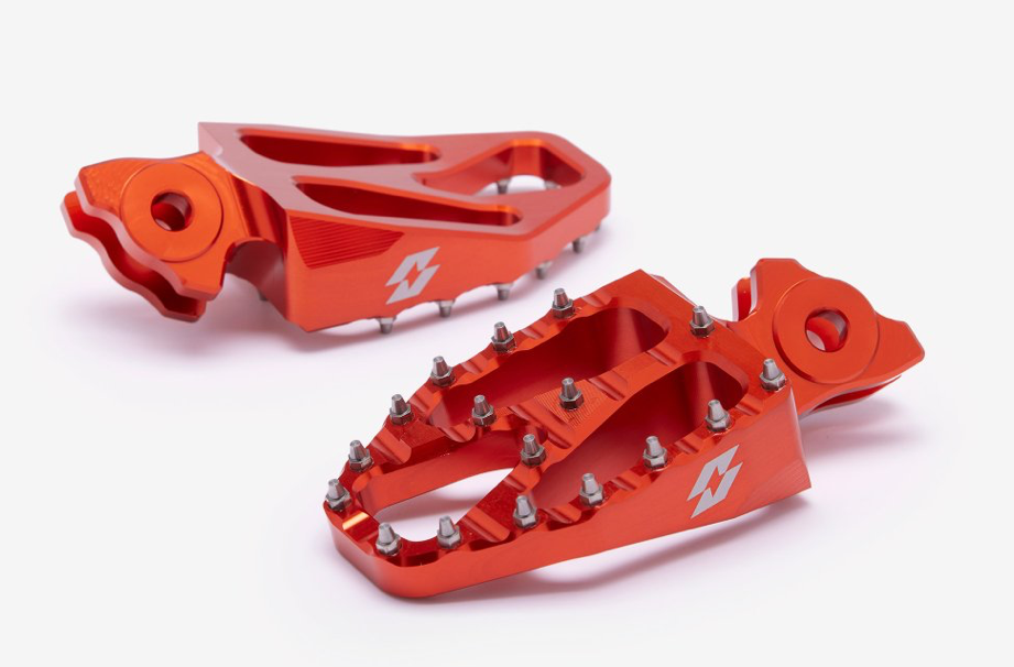 Ensemble de repose-pieds de différentes couleurs