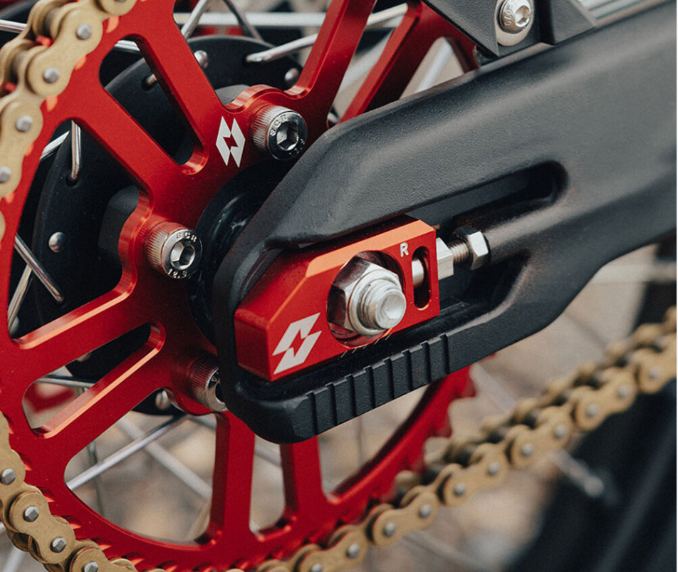 Tendeurs de chaîne pour Light Bee / Talaria